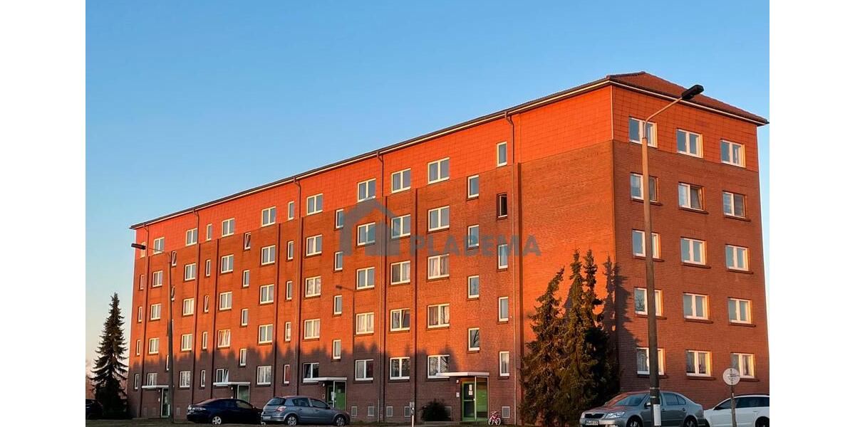 Etagenwohnung Lübz - 2 Zimmer, 49 m&sup2;, 445&euro; | Angebot:26148831