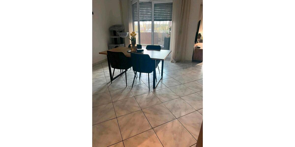 Etagenwohnung Kreuzau - 4 Zimmer, 106 m&sup2;, 1.250&euro; | Angebot:26250356