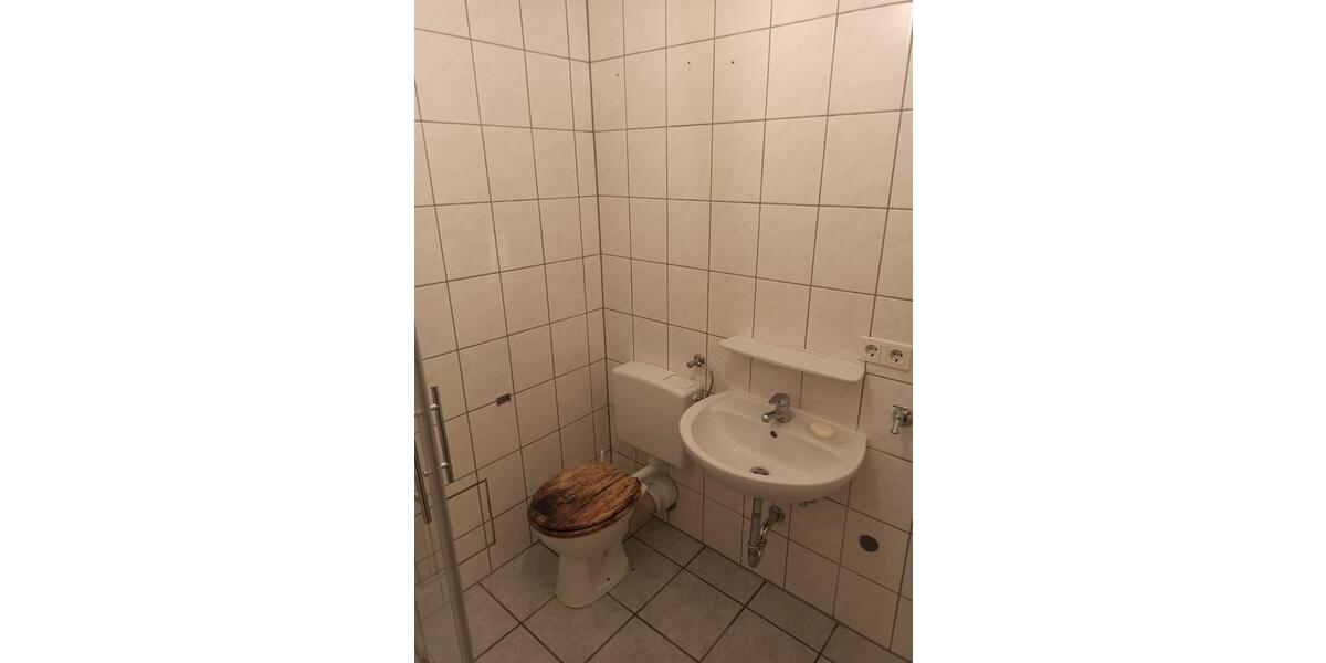 Erdgeschoßwohnung Reichenbach - 2 Zimmer, 60 m&sup2;, 480&euro; | Angebot:26021032