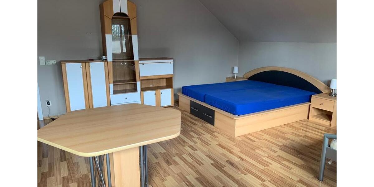 Wohnen auf Zeit Lingen (Ems) Damaschke - 5 Zimmer, 160 m&sup2;, 380&euro; | Angebot:16828875