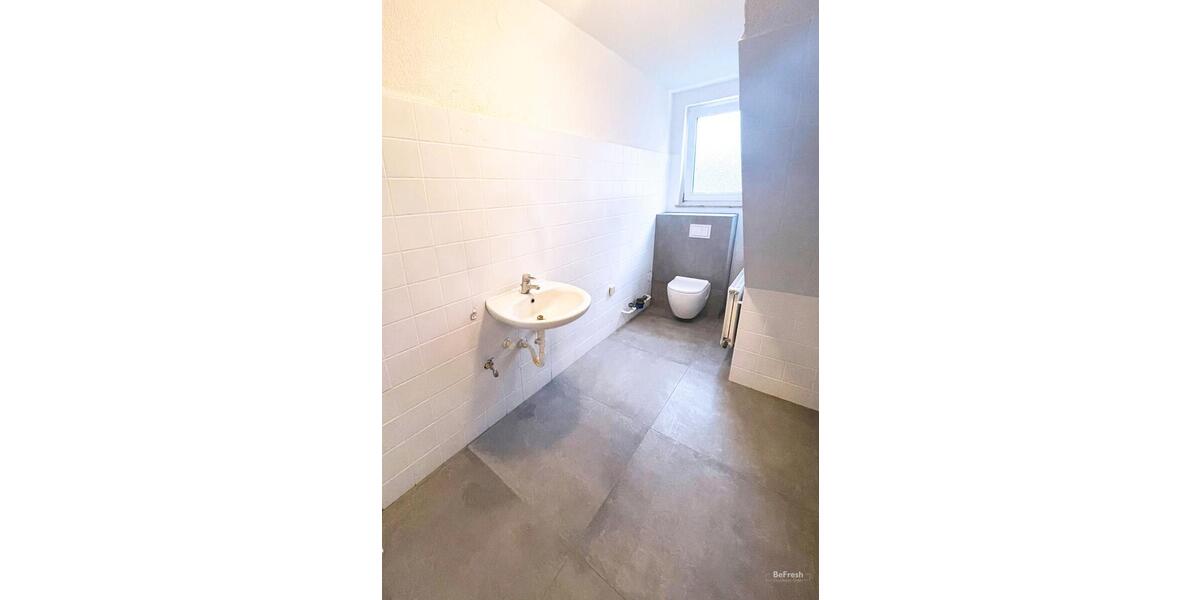 Endlich Raum zum Durchatmen I renovierte 4-Zimmer -Wohnung im Erdgeschoss 4 zimmer