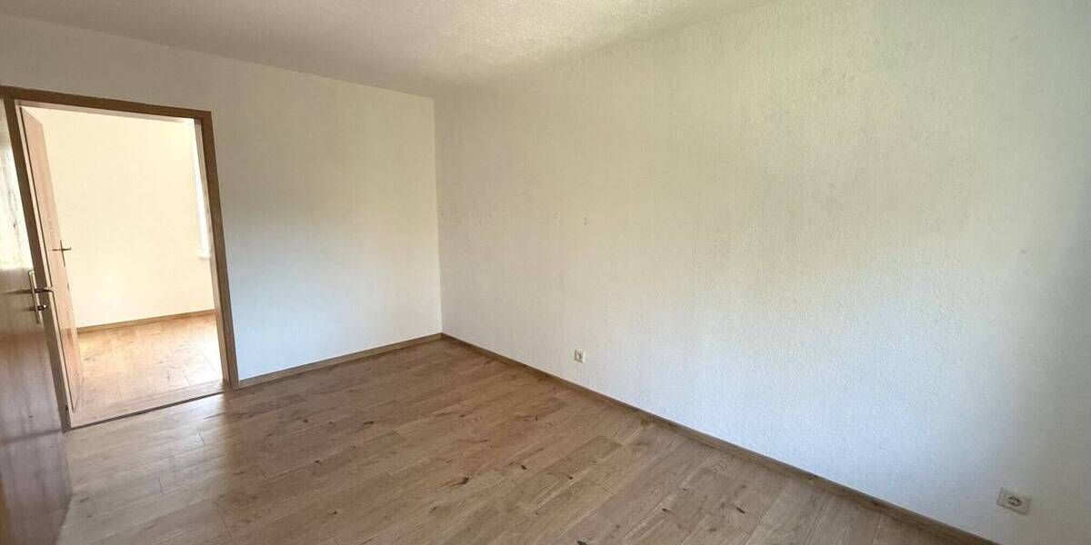 Etagenwohnung Grimma Cannewitz - 3 Zimmer, 63 m&sup2;, 350&euro; | Angebot:24637123