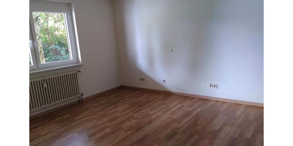 Etagenwohnung Vogtsburg im Kaiserstuhl - 4 Zimmer, 80 m&sup2;, 1.100&euro; | Angebot:26033413