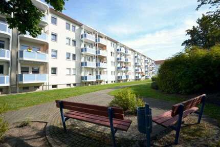 Wohnung Riesa Neuweida - 3 Zimmer, 58 m&sup2;, 390&euro; | Angebot:27072700