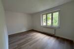 Frisch renovierte 5-Zimmer-Wohnung in guter Lage 5 zimmer