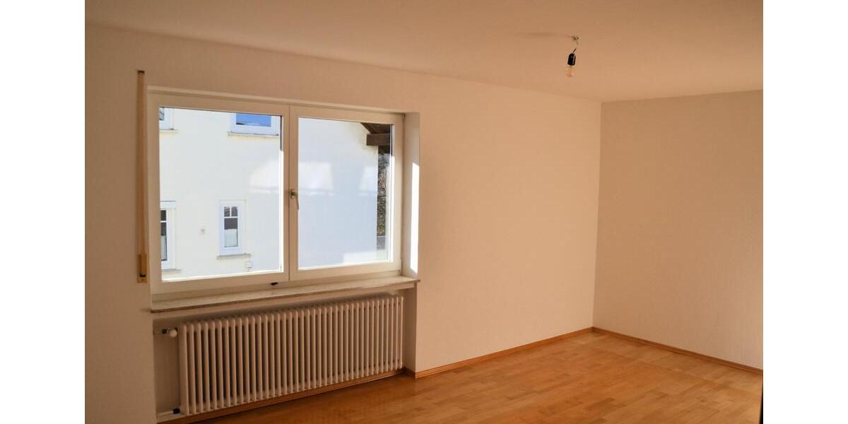 Erdgeschoßwohnung Rot an der Rot - 5 Zimmer, 136 m&sup2;, 1.596&euro; | Angebot:24455081