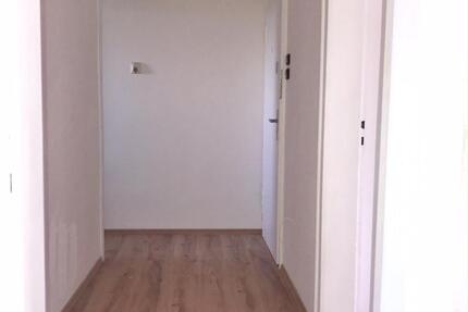 Renovierte helle 3,5-Zimmer-Wohnung mit Balkon und Garten 3 zimmer