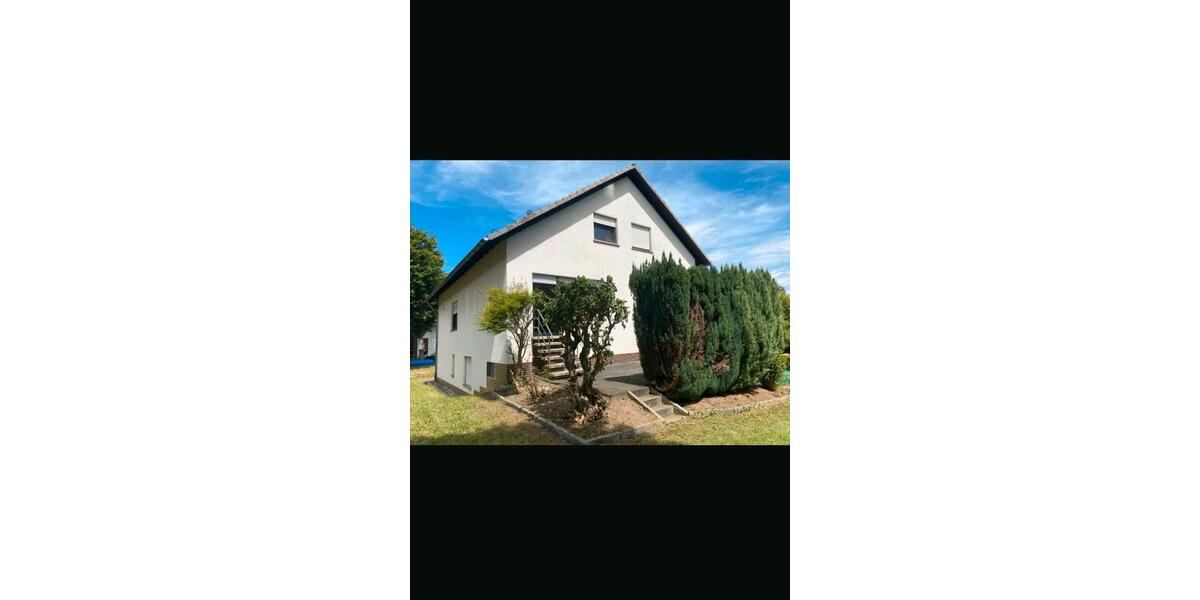 Etagenwohnung Kirchhundem - 3 Zimmer, 116 m&sup2;, 900&euro; | Angebot:25162077