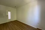 **LuxusWohnung mit Balkon !!**