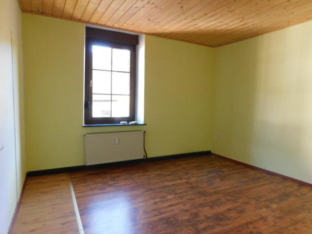 Etagenwohnung Fell - 4 Zimmer, 115 m&sup2;, 990&euro; | Angebot:24751477