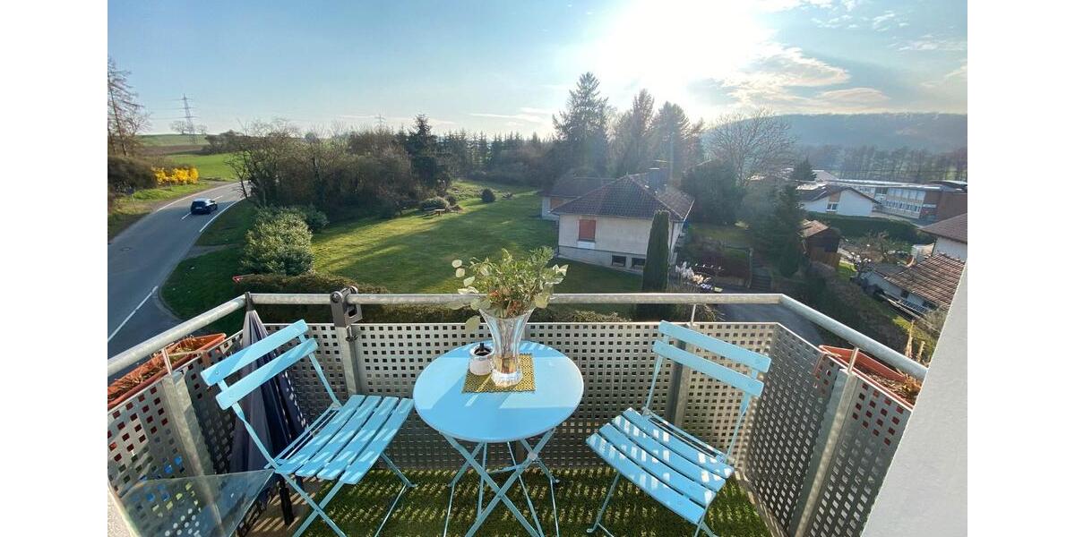 Dachgeschoßwohnung Waldböckelheim - 3 Zimmer, 53 m&sup2;, 420&euro; | Angebot:25991996