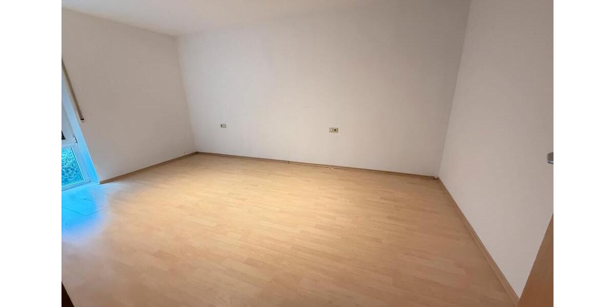 Erdgeschoßwohnung Dinkelsbühl - 3 Zimmer, 74 m&sup2;, 1.105&euro; | Angebot:26409165