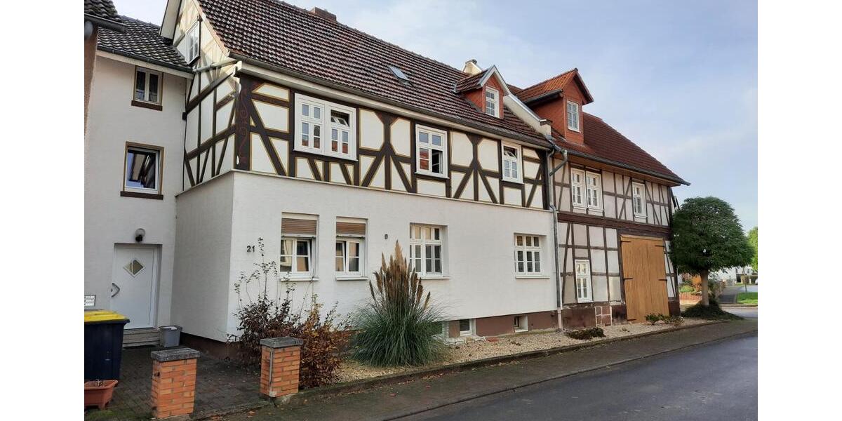 Erdgeschoßwohnung Gudensberg - 4 Zimmer, 100 m&sup2;, 700&euro; | Angebot:25048982