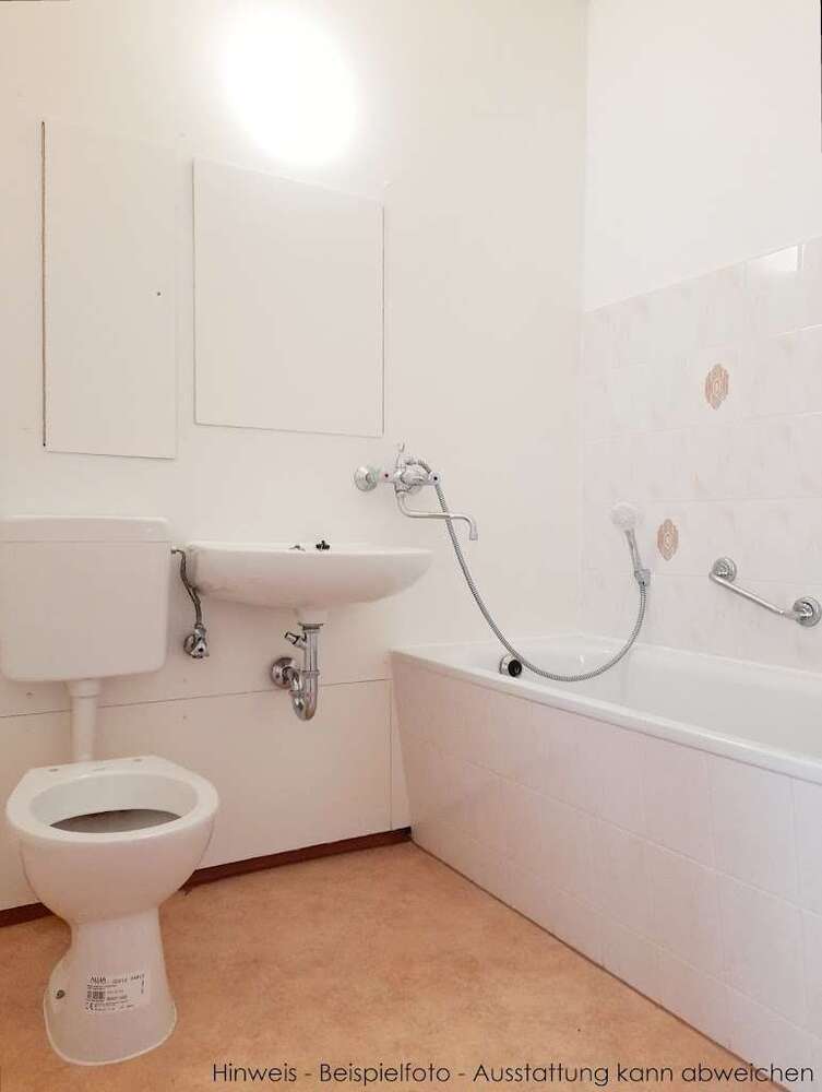 Wohnung zum Mieten in Hoyerswerda 154 € 29.57 m²