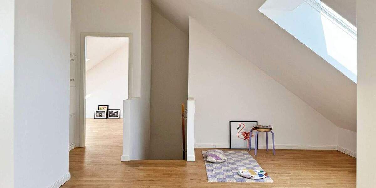 Etagenwohnung München Ramersdorf-Perlach - 4 Zimmer, 123 m&sup2;, 2.659&euro; | Angebot:25673001