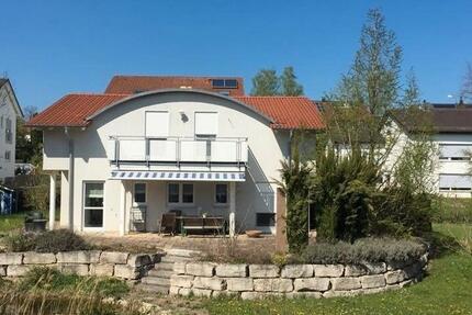 Haus Eislingen (Fils) - 5.5 Zimmer, 166 m&sup2;, 2.300&euro; | Angebot:25144498