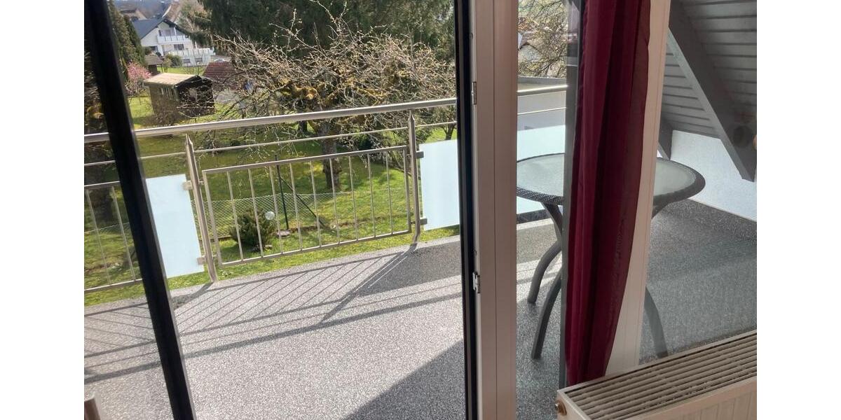 Dachgeschoßwohnung Laufach - 3 Zimmer, 100 m&sup2;, 850&euro; | Angebot:25933657