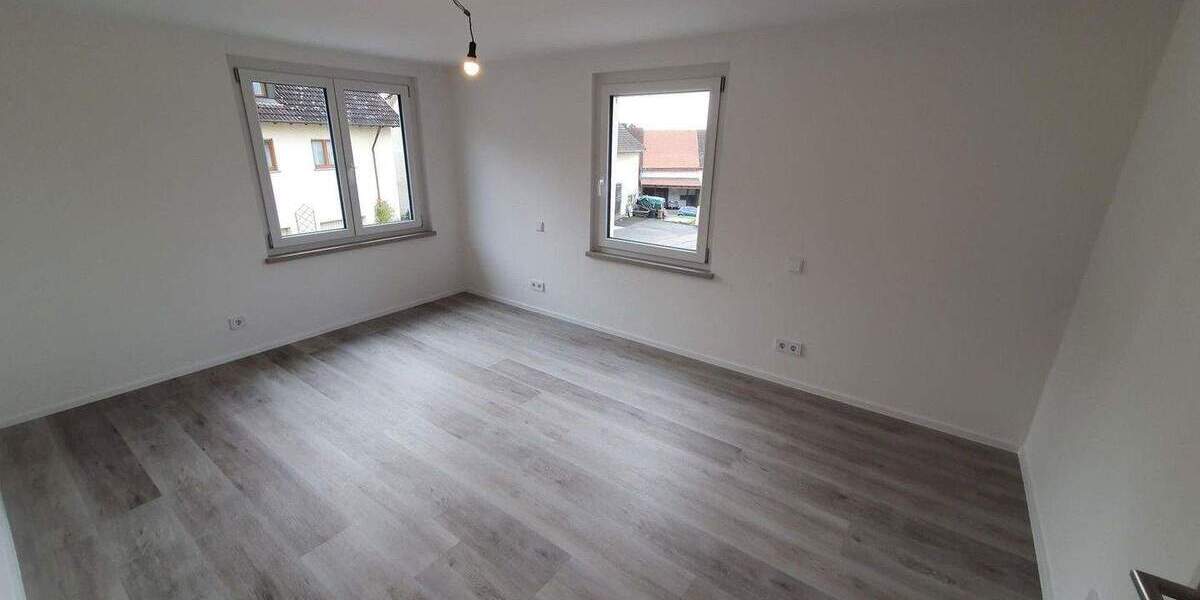 Etagenwohnung Gailingen - 2 Zimmer, 87 m&sup2;, 1.190&euro; | Angebot:24581916
