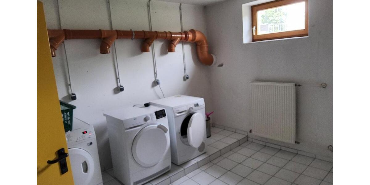 Dachgeschoßwohnung Bayerbach - 2 Zimmer, 69 m&sup2;, 490&euro; | Angebot:24768349