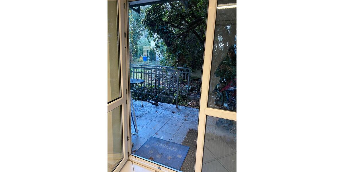 Erdgeschoßwohnung Bonn Küdinghoven - 2 Zimmer, 60 m&sup2;, 1.150&euro; | Angebot:24622321