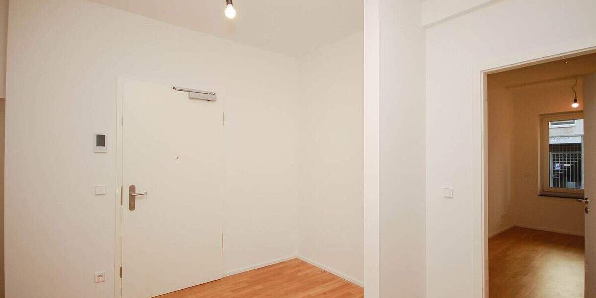 Großzügige 5-Zimmer-Wohnung in neuwertigem Zustand - Kernsanierung 2020 5 zimmer