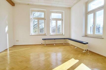 Wohnung Köthen (Anhalt) - 3.5 Zimmer, 92 m&sup2;, 515&euro; | Angebot:24418141