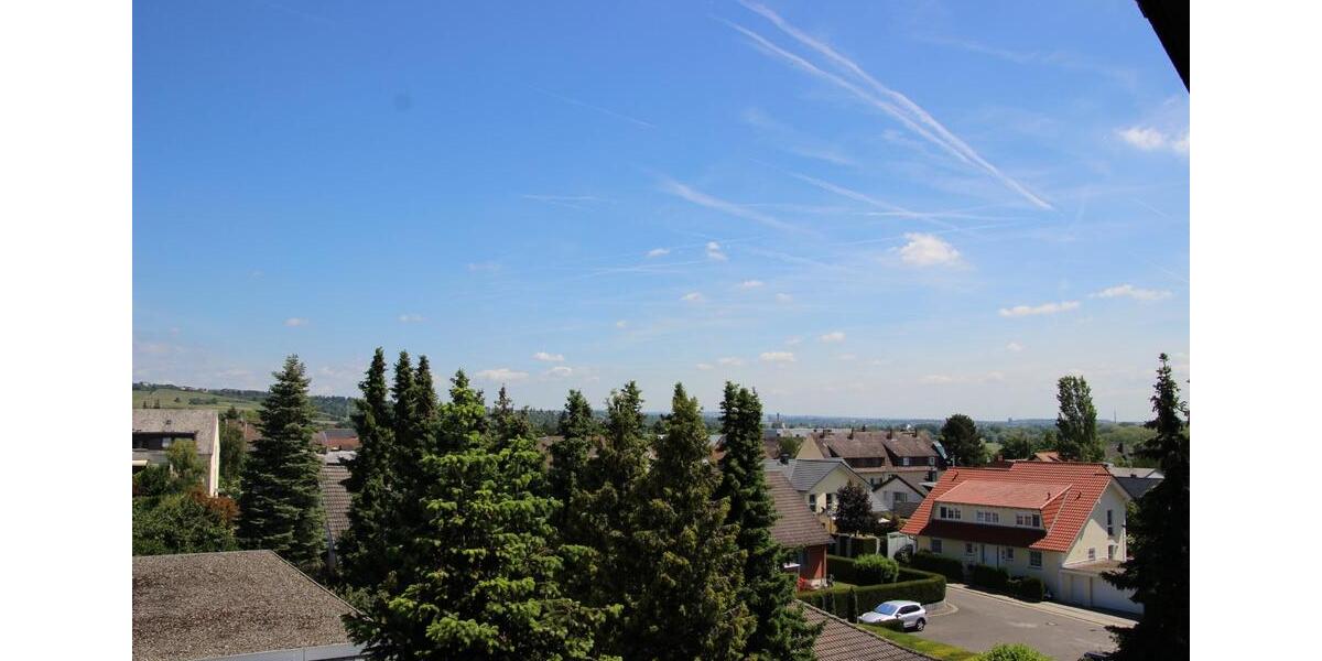 Einfamilienhaus Walluf - 5 Zimmer, 200 m&sup2;, 2.400&euro; | Angebot:25127340