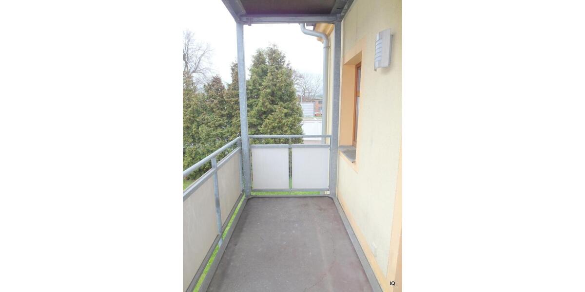 Etagenwohnung Freital - 2 Zimmer, 45 m&sup2;, 495&euro; | Angebot:26612524