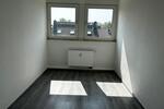 Renovierte 4-Zimmer Wohnung ab sofort verfügbar zimmer