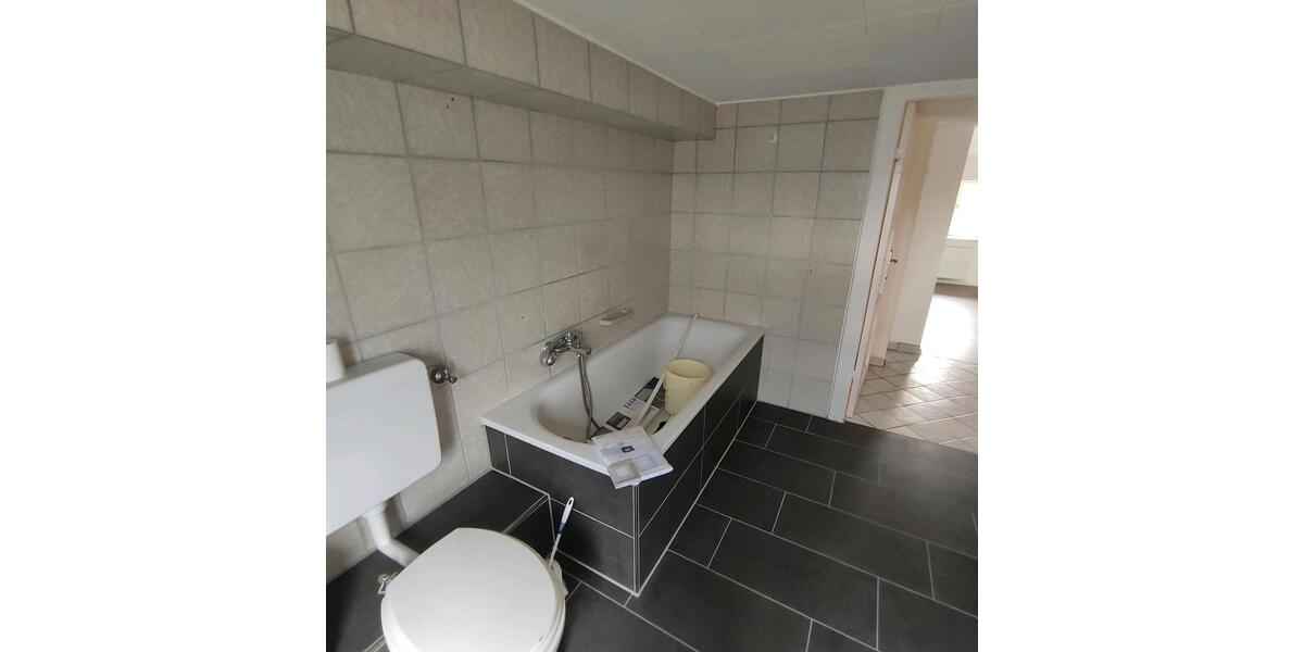 Dachgeschoßwohnung Barmstedt - 2 Zimmer, 67 m&sup2;, 650&euro; | Angebot:25932888