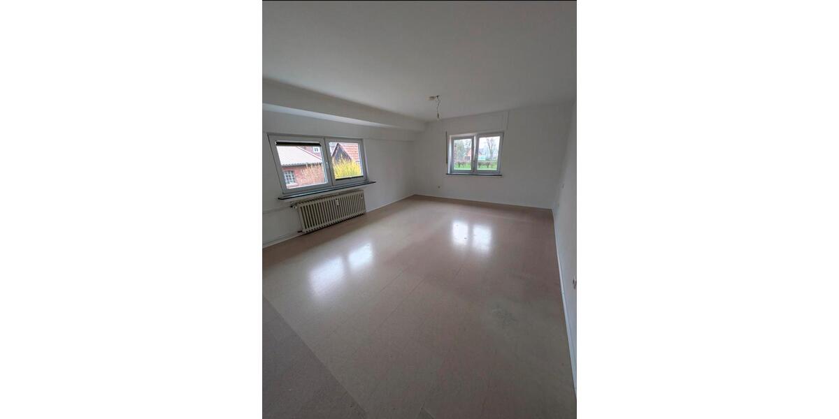 Etagenwohnung Bad Sassendorf - 3 Zimmer, 80 m&sup2;, 560&euro; | Angebot:25981111