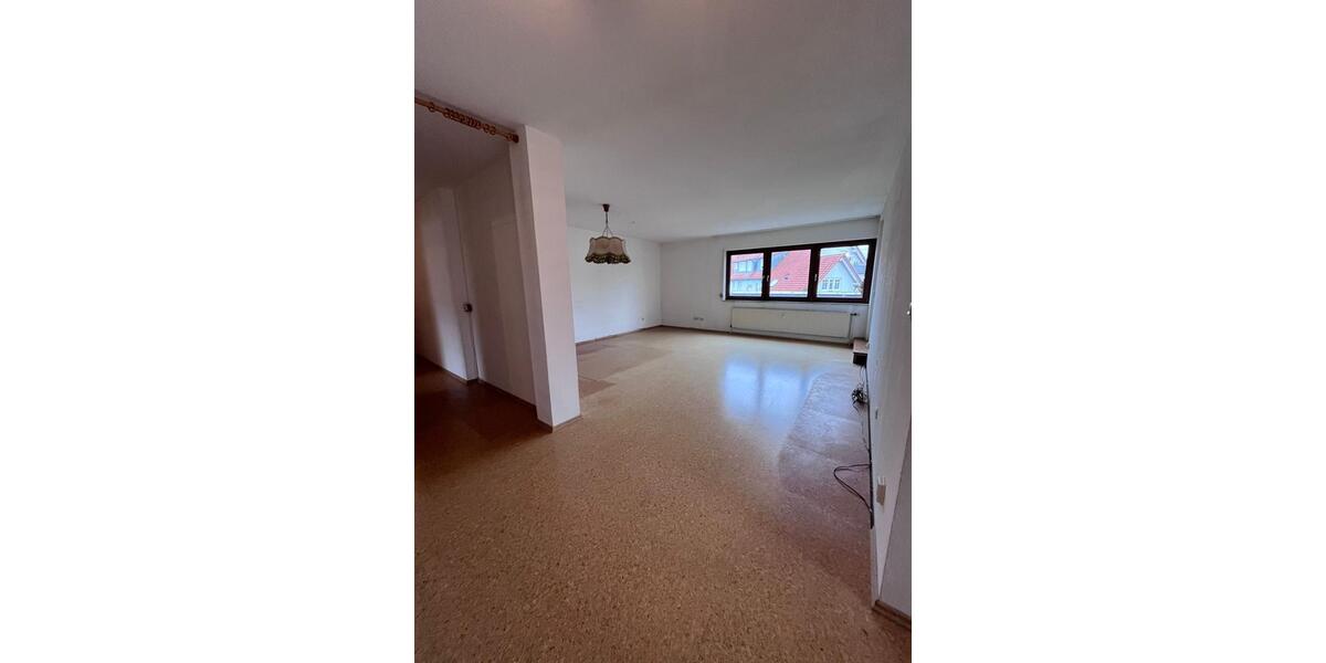 Erdgeschoßwohnung Albstadt - 3.5 Zimmer, 86 m&sup2;, 700&euro; | Angebot:24767536