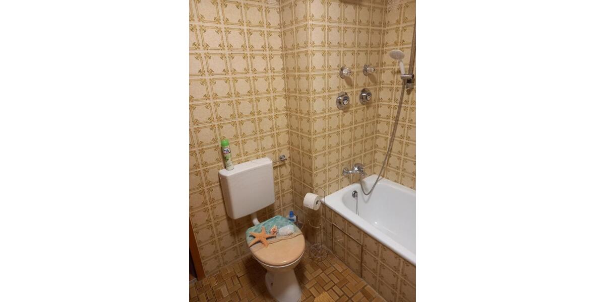 Etagenwohnung Ainring - 34 Zimmer, 69 m&sup2;, 620&euro; | Angebot:24802561