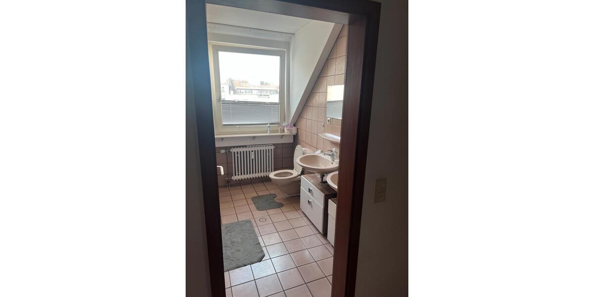Dachgeschoßwohnung Karlsruhe Knielingen - 3 Zimmer, 18 m&sup2;, 575&euro; | Angebot:26645524