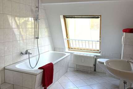 Wohnung Magdeburg Salbke - 2 Zimmer, 54 m&sup2;, 350&euro; | Angebot:27222271