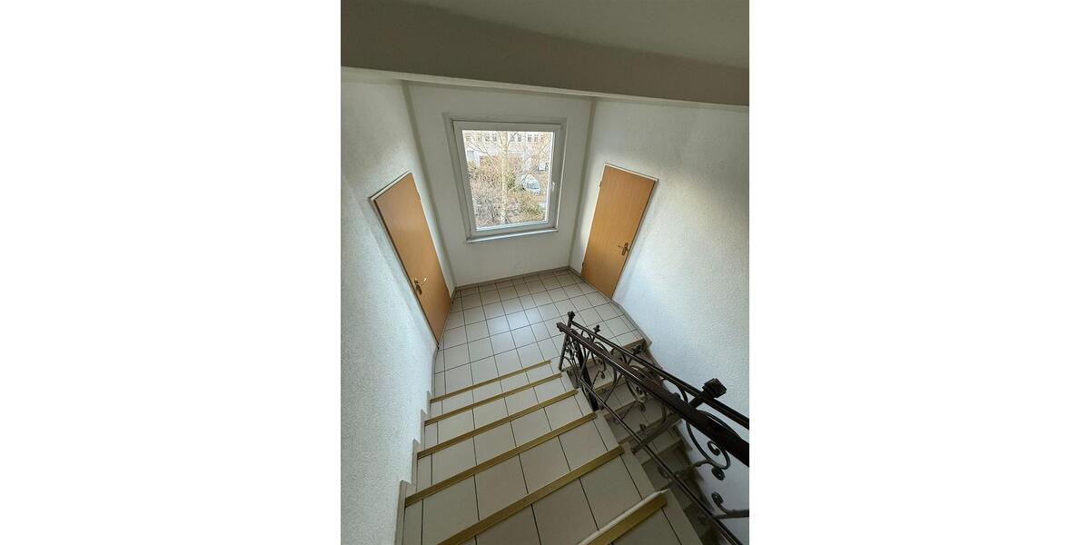 Dachgeschoßwohnung Chemnitz Bernsdorf - 3 Zimmer, 58 m&sup2;, 299&euro; | Angebot:26038021