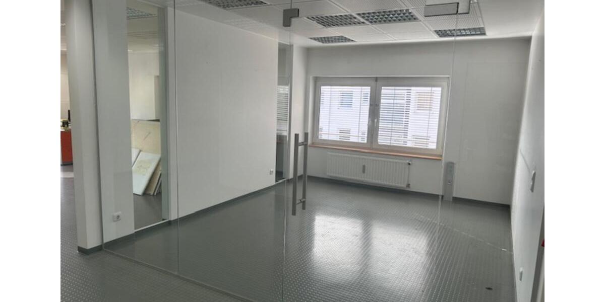 Gewerbeobjekt Deggendorf - 650&euro; | Angebot:23497240