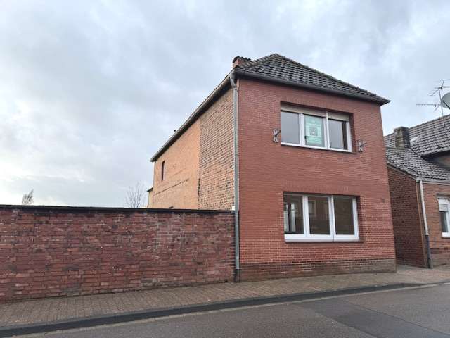 Einfamilienhaus Linnich - 4 Zimmer, 109 m&sup2;, 840&euro; | Angebot:25291945