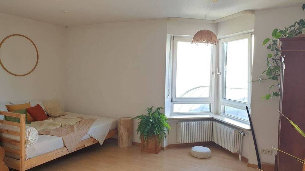 Sehr schön geschnittene 2-Zimmerwohnung mit Balkon in Nähe der Missionsärztlichen Klinik