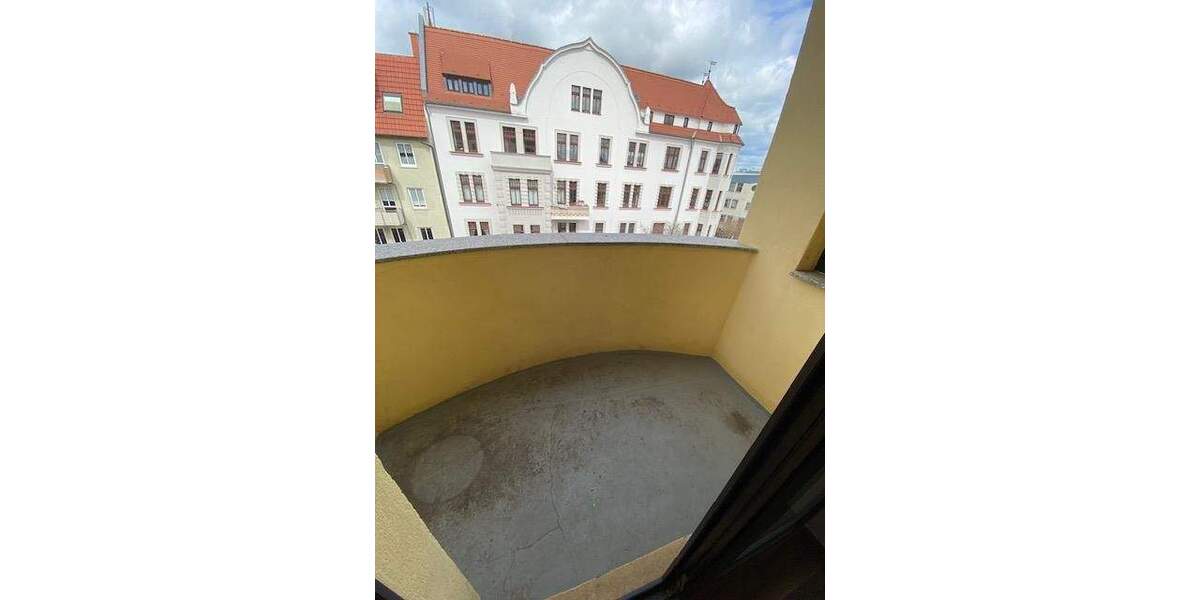 Etagenwohnung Magdeburg Alte Neustadt - 4 Zimmer, 105 m&sup2;, 850&euro; | Angebot:25704008