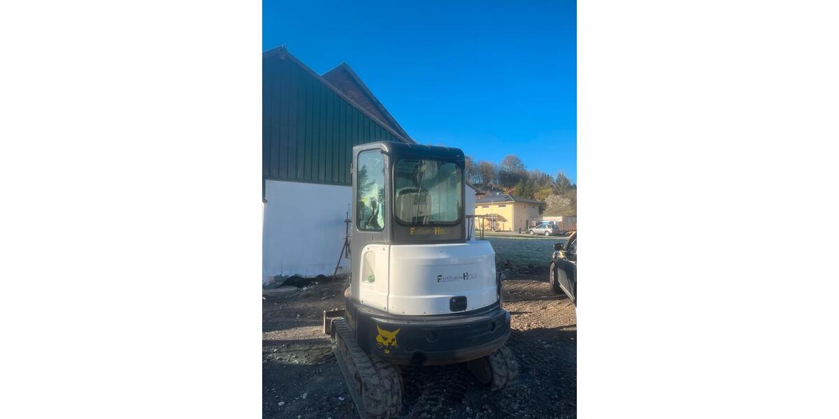 Wohnen auf Zeit Altenbeken - 9 Zimmer, 280 m&sup2;, 150&euro; | Angebot:25408573