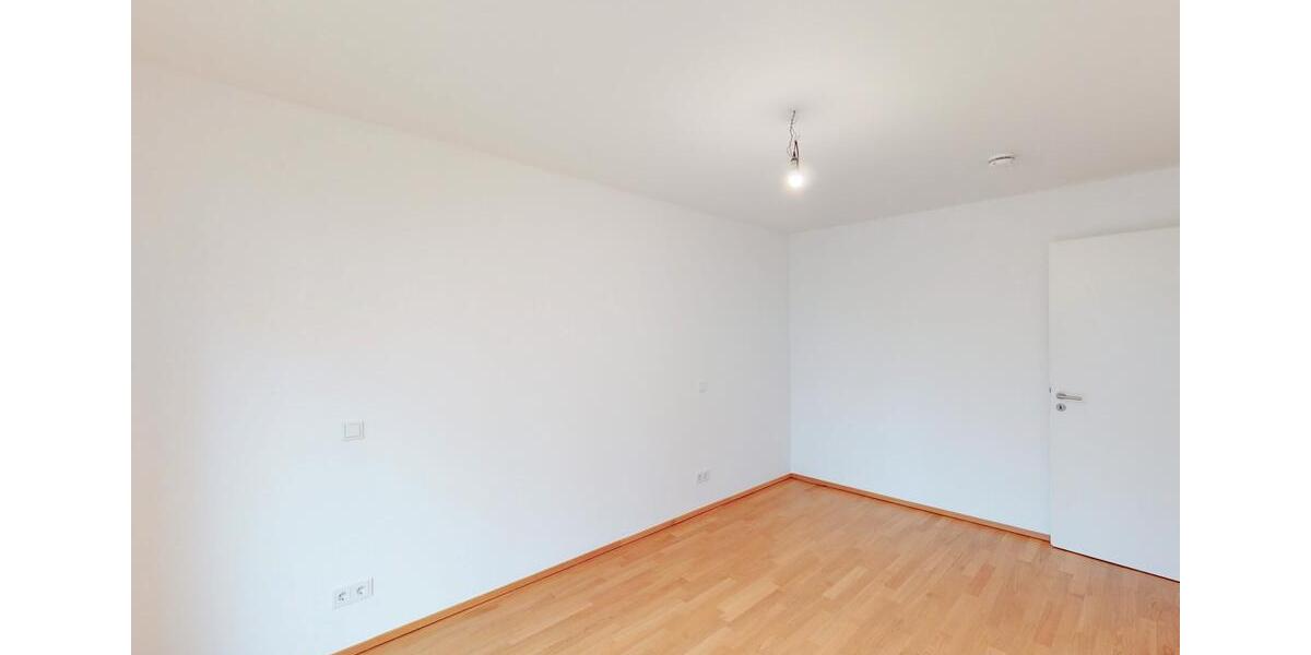 Erdgeschoßwohnung München Allach-Untermenzing - 2.5 Zimmer, 80 m&sup2;, 1.690&euro; | Angebot:22604876