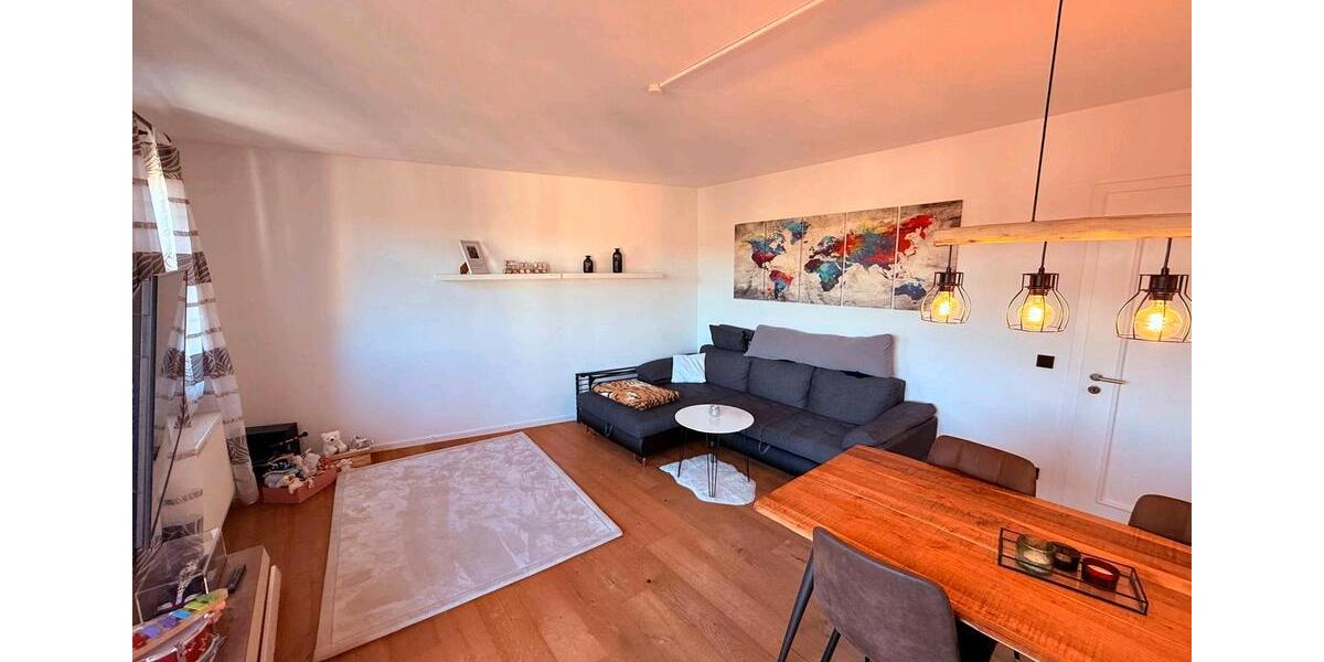 Dachgeschoßwohnung Furth - 2 Zimmer, 66 m&sup2;, 900&euro; | Angebot:26485684