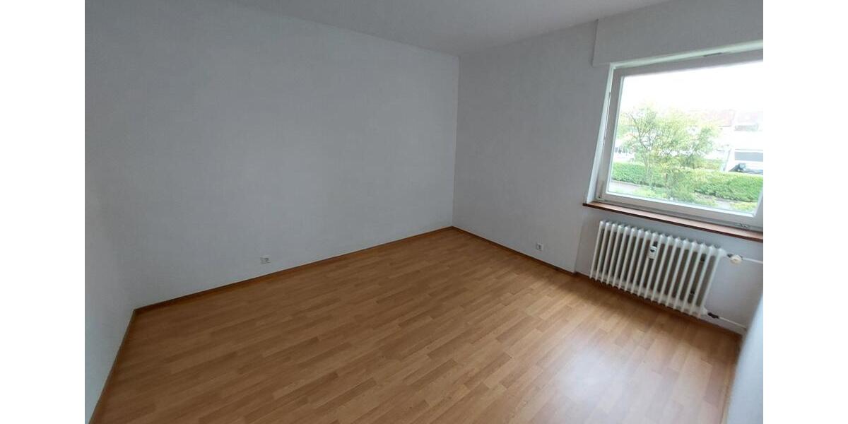 Etagenwohnung Waldshut-Tiengen Tiengen - 4 Zimmer, 103 m&sup2;, 950&euro; | Angebot:26695127