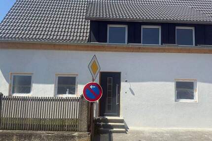 Haus Gundelfingen a.d.Donau Gundelfingen - 5 Zimmer, 140 m&sup2;, 1.300&euro; | Angebot:23980737