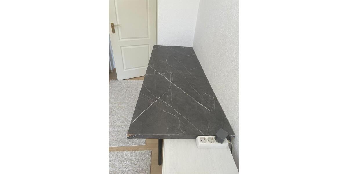 Wohnen auf Zeit Mittweida - 1 Zimmer, 12 m&sup2;, 150&euro; | Angebot:26626406