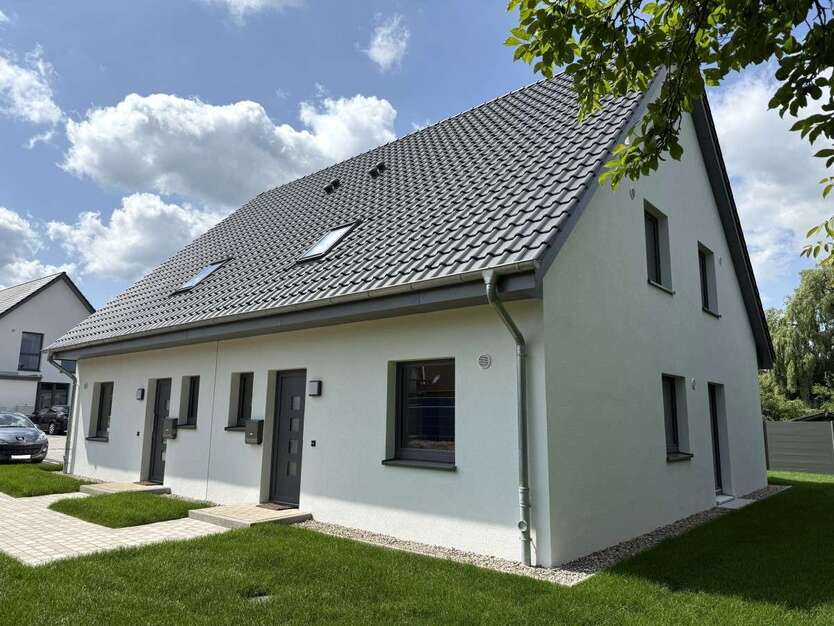 Haus zum Mieten in Schwarzenbek 1.600 € 104 m² 4 zimmer