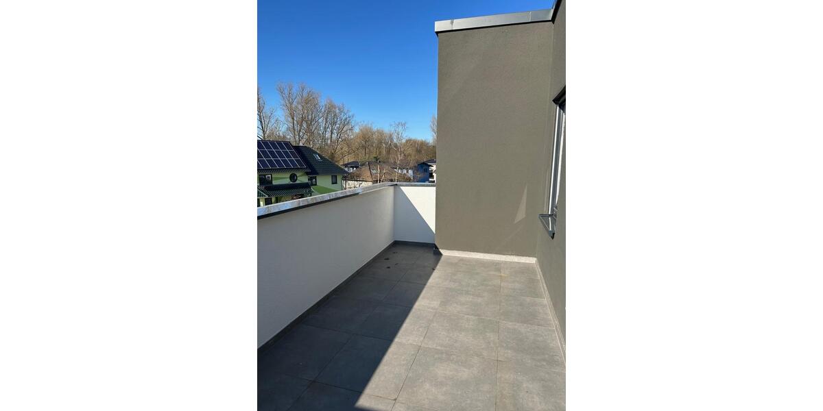 + Hochwertiger Neubau, 3 ZKB Penthouse, Dachterrasse, barrierefrei + 3 zimmer