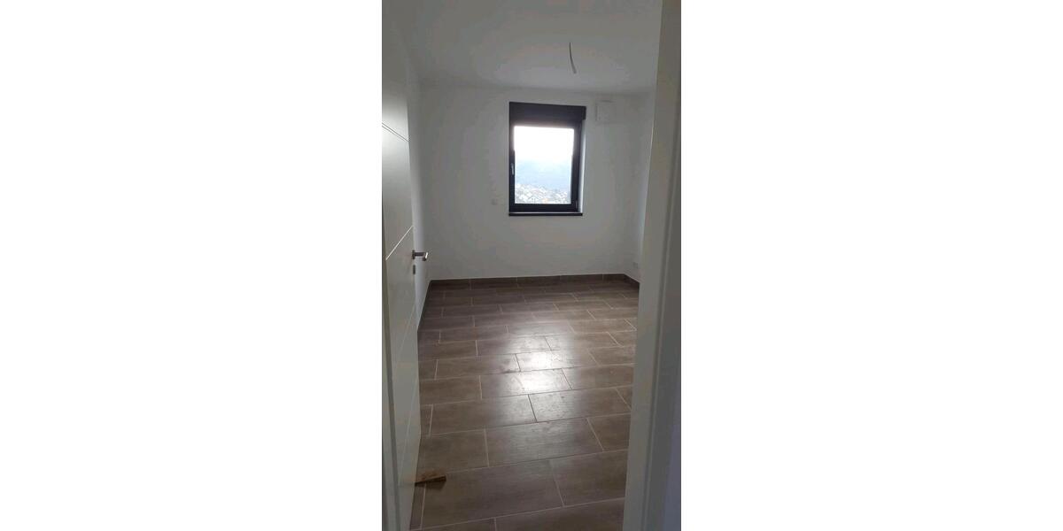 Etagenwohnung Osburg - 4 Zimmer, 100 m&sup2;, 800&euro; | Angebot:26701694