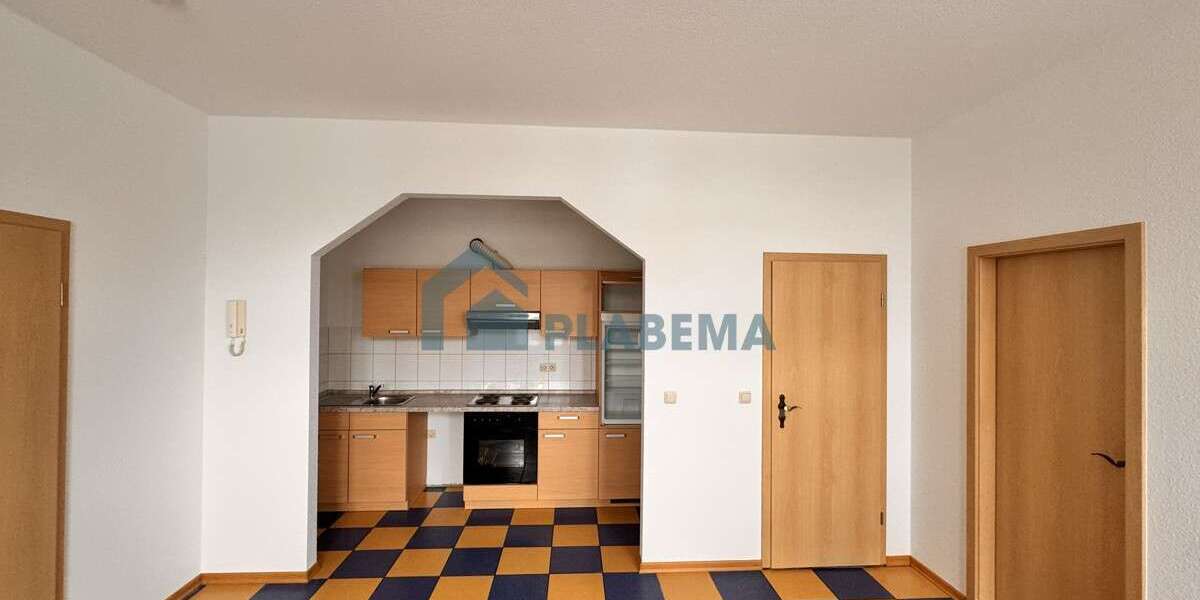 Etagenwohnung Neustrelitz - 2 Zimmer, 38 m&sup2;, 582&euro; | Angebot:26506819